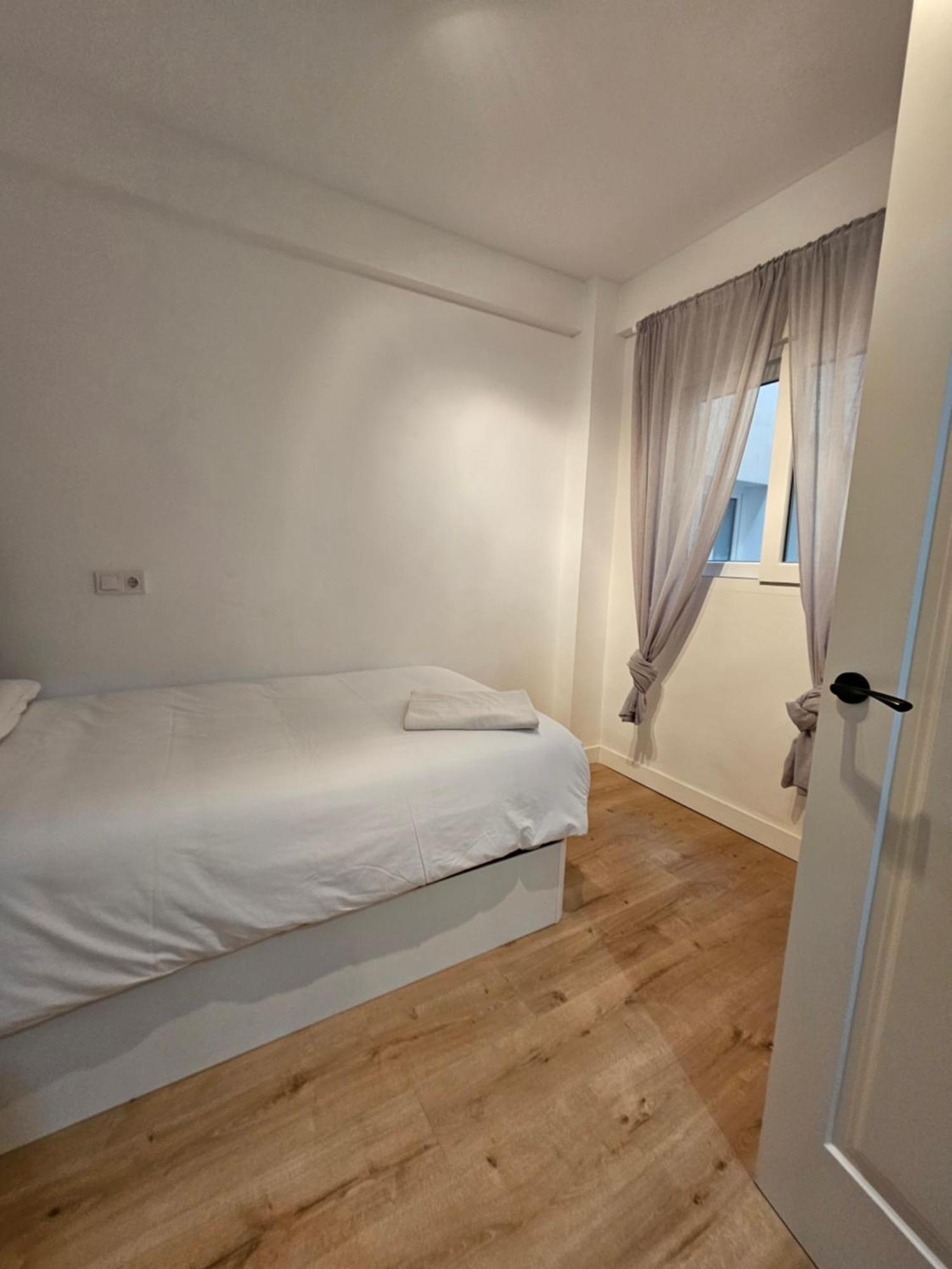 Exclusivo Apartamento Cerca De La Playa Malaga Exterior photo